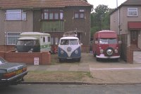 3 busses